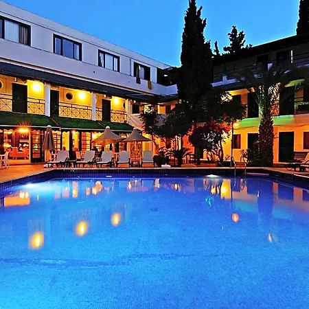 Bleu Nuit Hotel