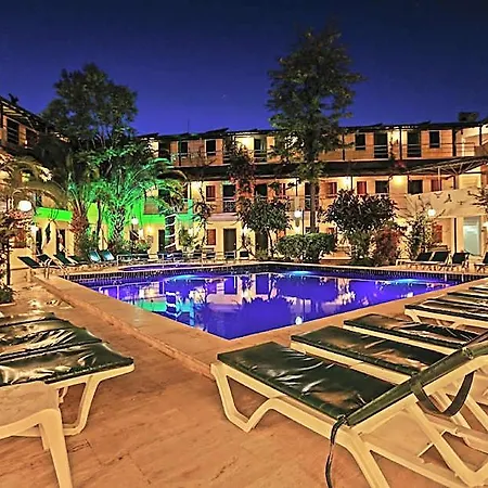 Hotel Bleu Nuit 3*